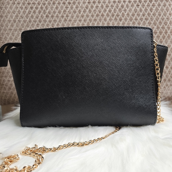 Gorgeous Black & Gold Studded MK Handbag SET - Picture 8 of 13